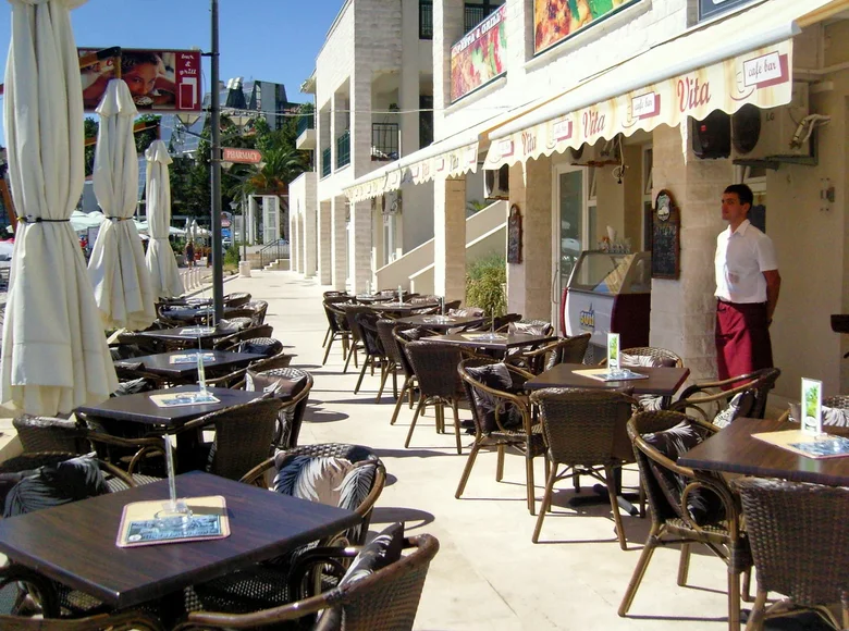 Propiedad comercial  en Herceg Novi, Montenegro