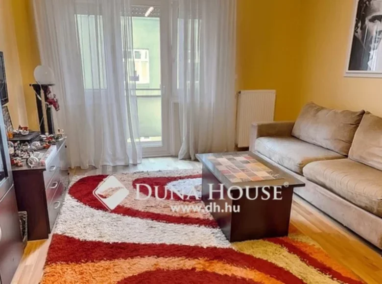 Apartment 72 m² Budapest, Hungary