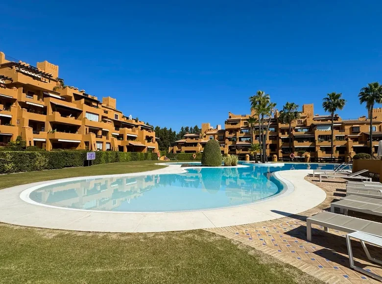 Apartamento 3 habitaciones 225 m² Estepona, Španjolska