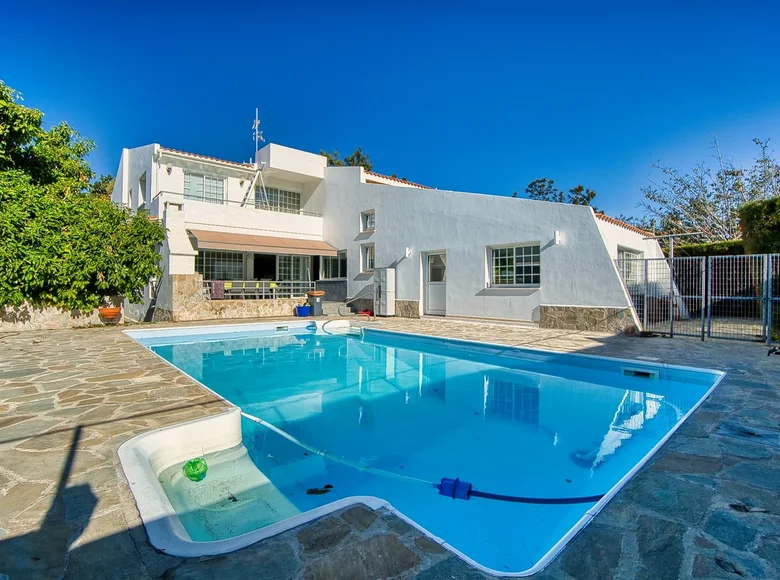 5 bedroom house 340 m² Paphos Municipality, Cyprus