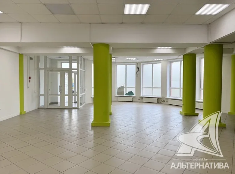 Tienda 175 m² en Muchaviecki sielski Saviet, Belarús