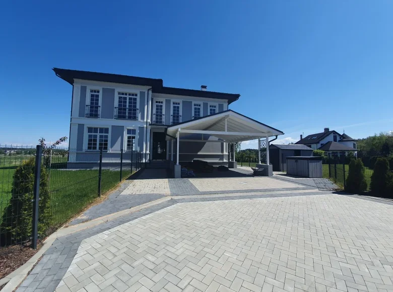 Villa 4 chambres 223 m² Pinki, Lettonie