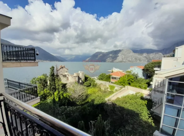 2 bedroom apartment 101 m² Montenegro, Montenegro