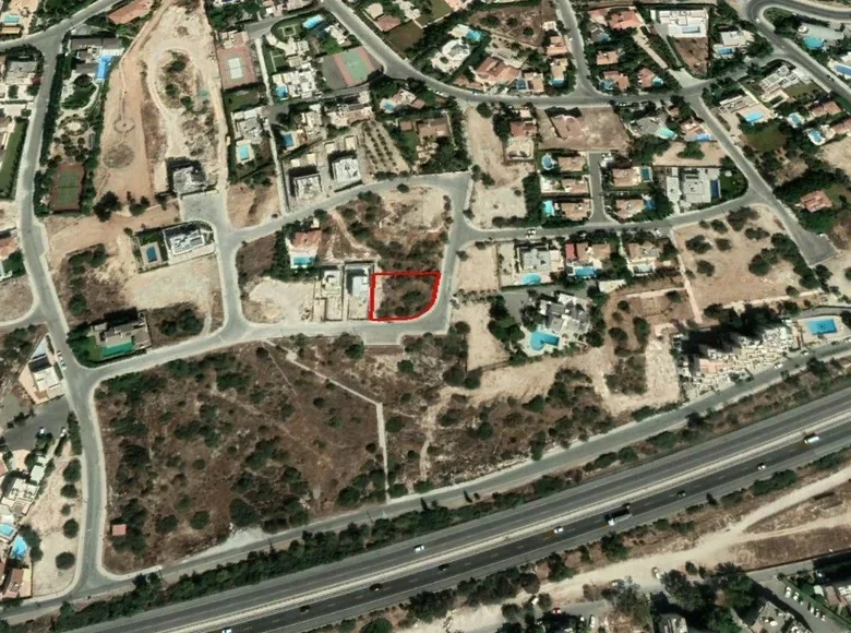 Atterrir  Agios Tychonas, Chypre
