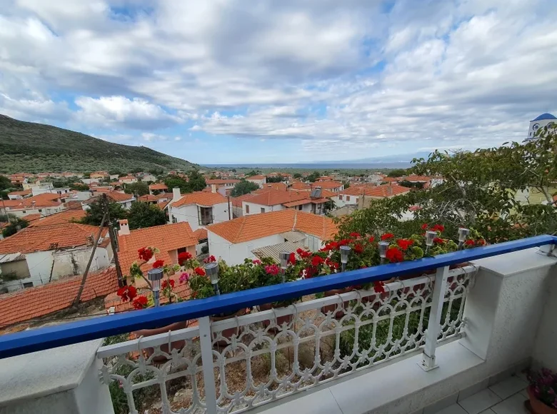 2 bedroom house  Prinos, Greece