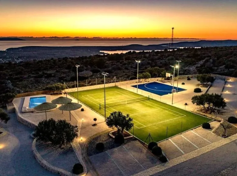 villa de 5 dormitorios 230 m² Split Dalmatia County, Croacia