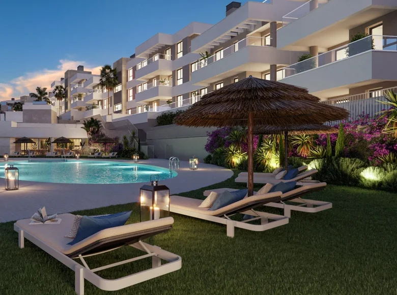 Apartamento 4 habitaciones  Estepona, Španjolska