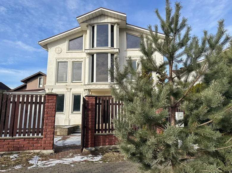 Chalet 520 m² Minsk, Bélarus