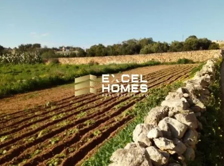 Parcelas  Mgarr, Malta