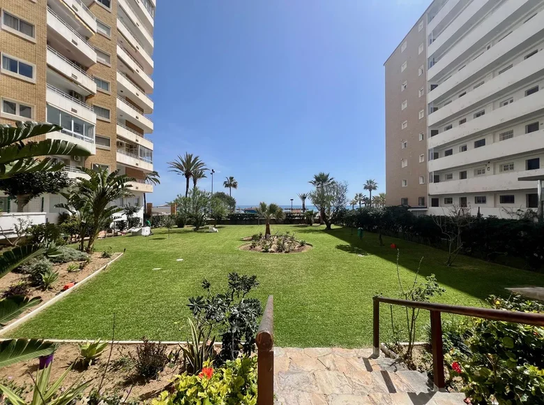 Квартира 2 спальни 60 м² Фуэнхирола, Испания