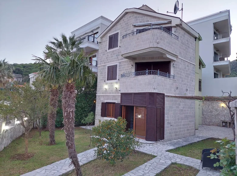 Appartement 4 chambres 250 m² Josice, Monténégro
