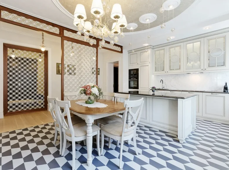 Mieszkanie 5 pokojów 199 m² Ryga, Łotwa