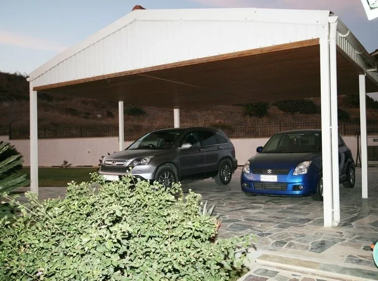 5 bedroom house 650 m² Moni, Cyprus