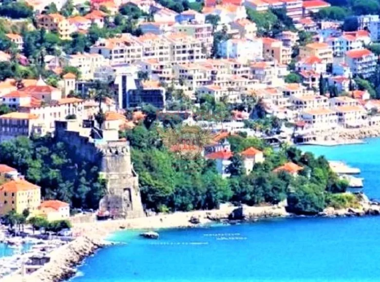Casa 4 habitaciones 280 m² Herceg Novi, Montenegro
