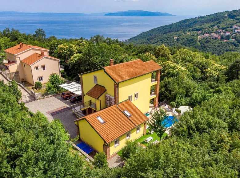 Villa 9 bedrooms 536 m² Grad Opatija, Croatia