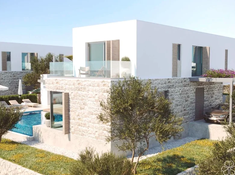 4 bedroom house 256 m² Grad Supetar, Croatia