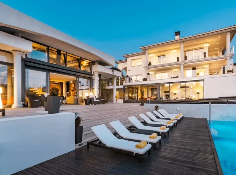 Villa 6 habitaciones 815 m² Teia, Španjolska