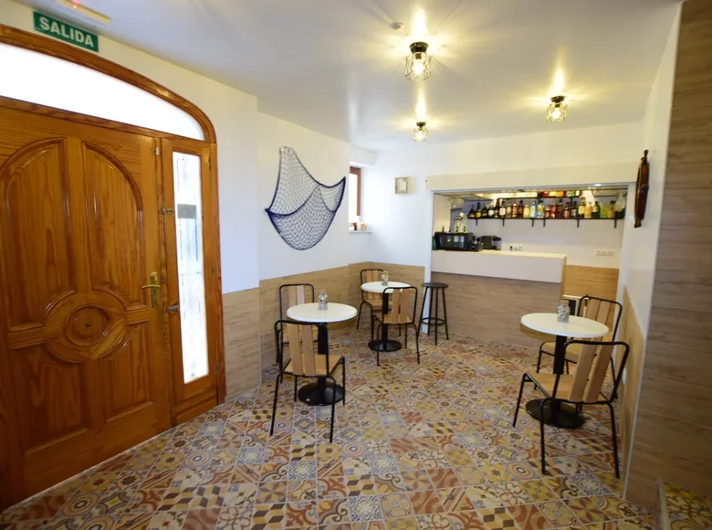 Nieruchomości komercyjne 380 m² Calp, Hiszpania