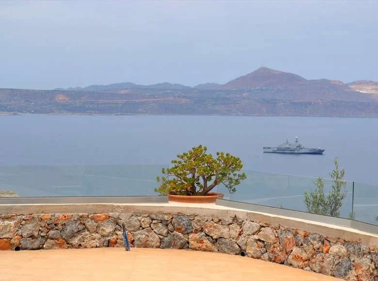 5-Schlafzimmer-Villa 290 m² Plaka, Griechenland