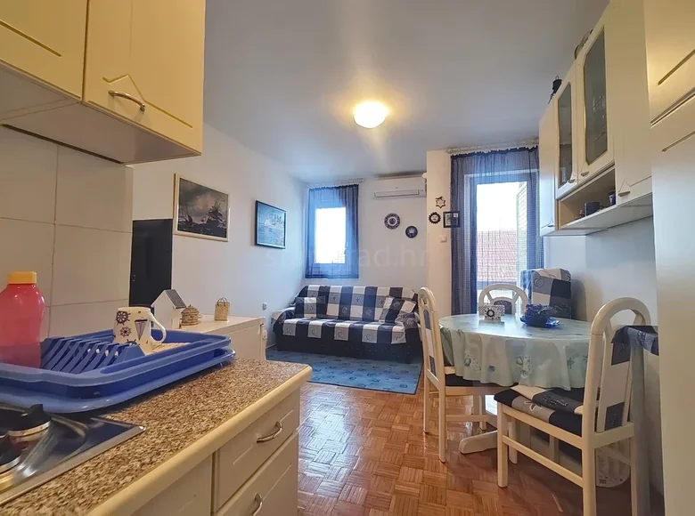 Mieszkanie 20 m² Radici, Chorwacja