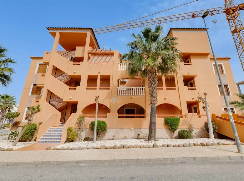 Apartamento 2 habitaciones 74 m² Orihuela, Španjolska