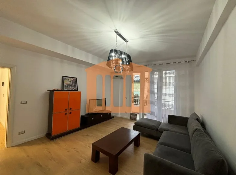 Mieszkanie 4 pokoi 100 m² Bashkia Durres, Albania