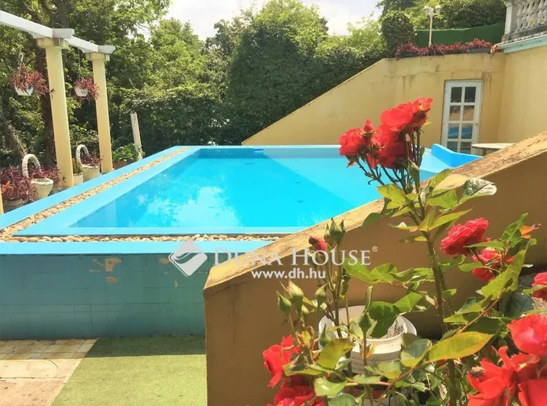 Дом 341 м² Leanyfalu, Венгрия