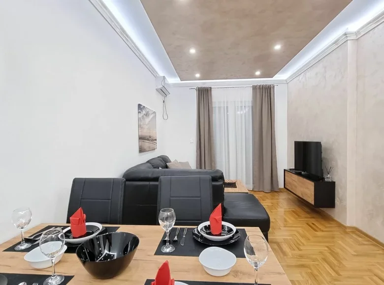 1 bedroom apartment 45 m² in Budva, Montenegro