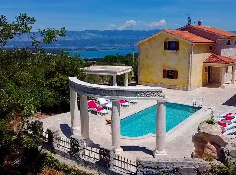 Casa 4 habitaciones 480 m² Soline, Croacia