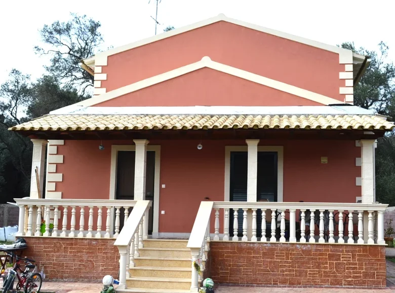 Willa 4 pokoi 125 m² Stroggili, Grecja