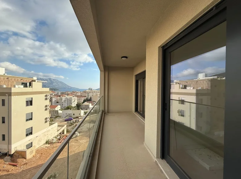 2 bedroom apartment 51 m² Budva, Montenegro