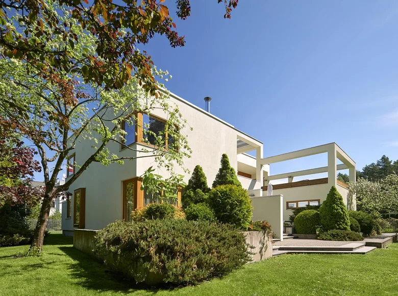 villa de 5 dormitorios 422 m² Letonia, Letonia