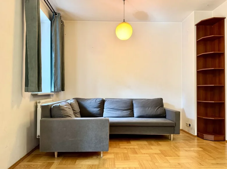 2 room apartment 70 m² in Warsaw, Poland