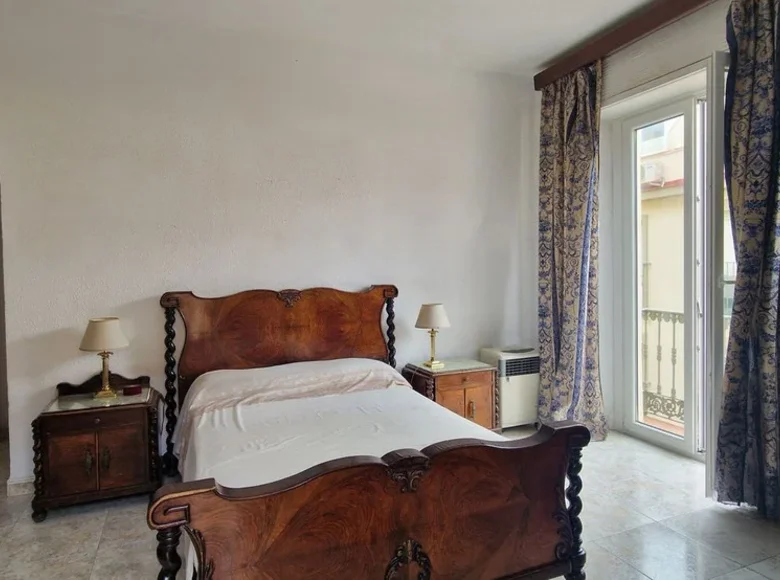 Квартира 3 спальни 121 м² Малага, Испания