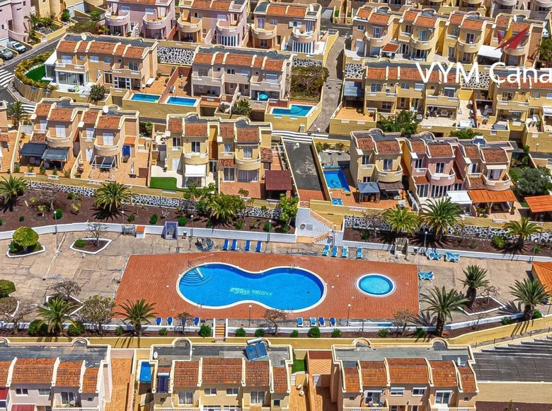 3 bedroom apartment 200 m² Adeje, Spain