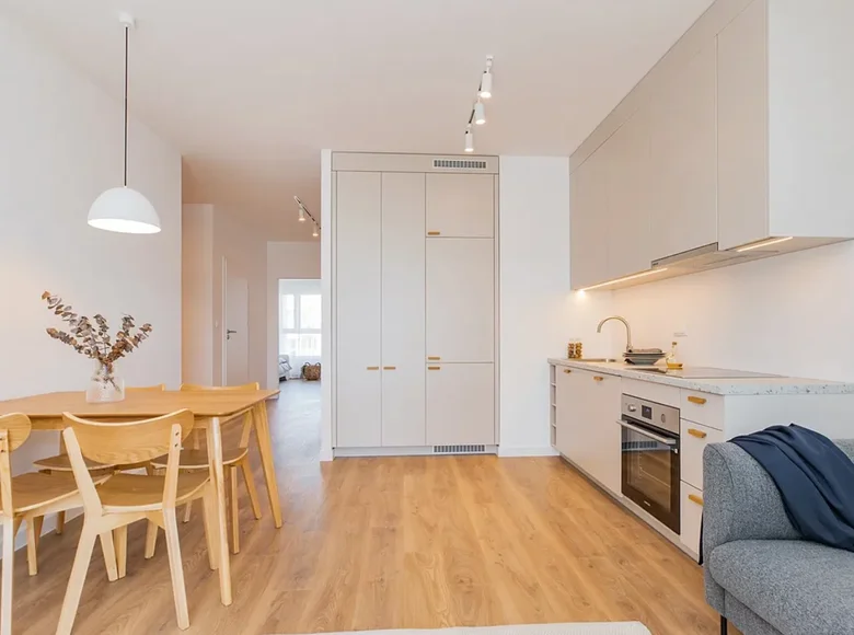 Apartamento 3 habitaciones 61 m² en Varsovia, Polonia