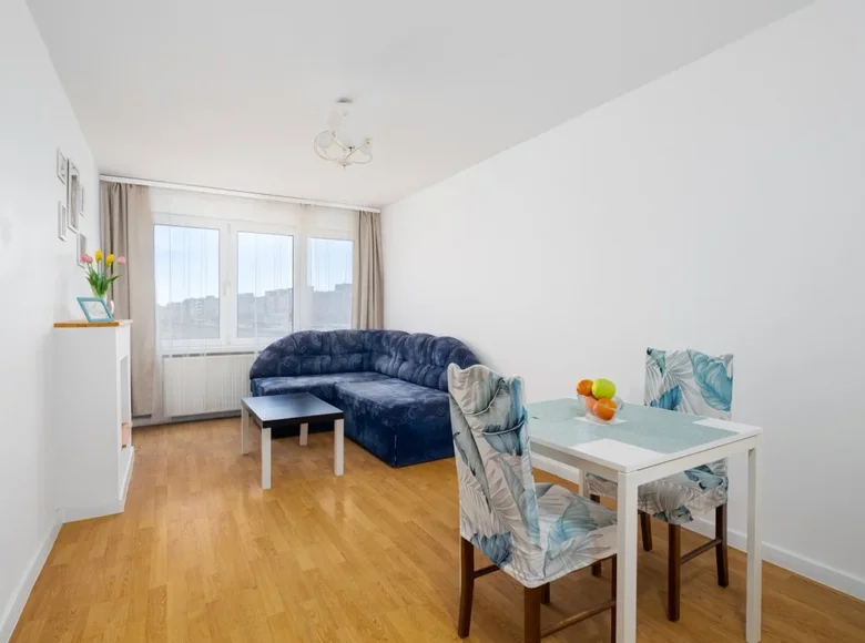 Mieszkanie 2 pokoi 37 m² w Warszawa, Polska