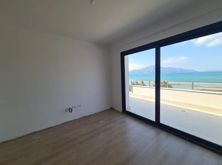 Penthouse 1 bedroom 79 m² Orikum, Albania