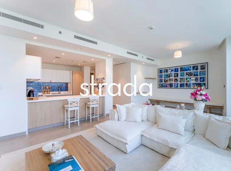 Mieszkanie 2 pokoi 1 392 m² Dubaj, Emiraty Arabskie