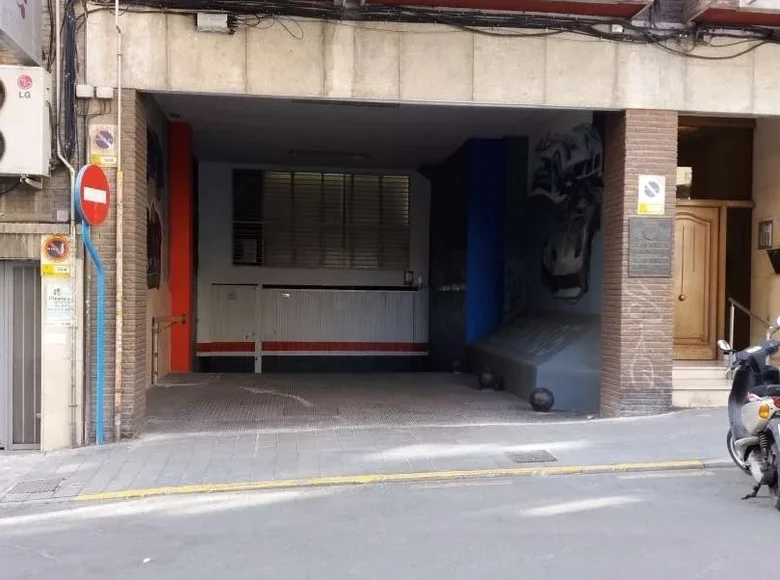 Propiedad comercial 9 m² en Alicante, Španjolska