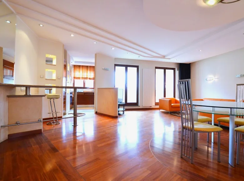 4 room apartment 125 m² in Warsaw, Poland