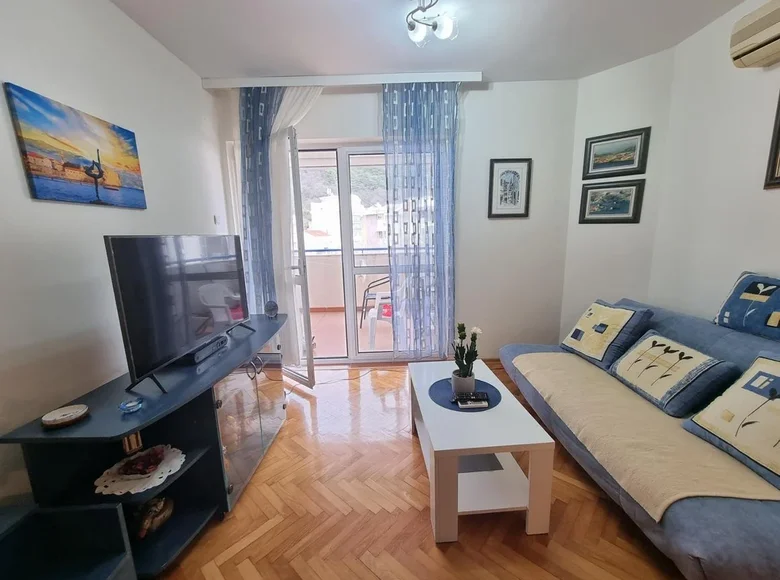 Mieszkanie 2 pokoi 60 m² w Budva, Czarnogóra
