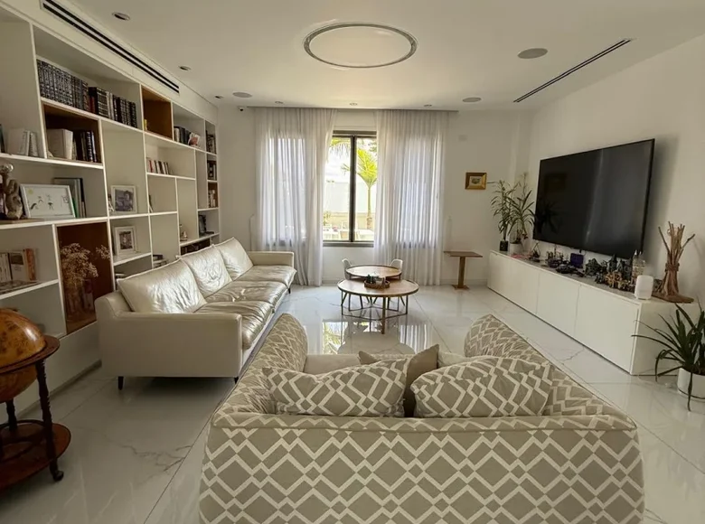 Villa 7 habitaciones 330 m² Kfar Yona, Israel
