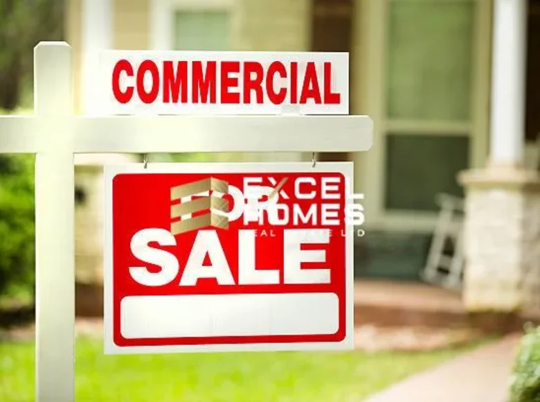 Propiedad comercial  en Qormi, Malta