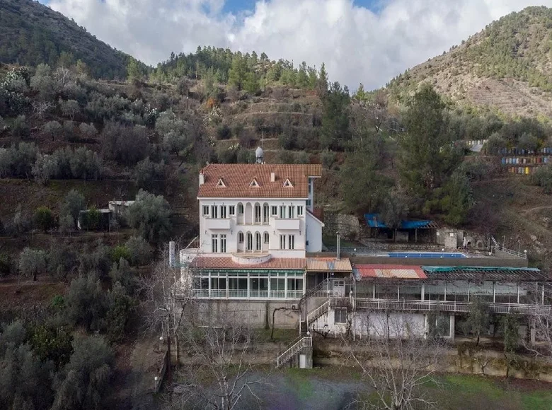 De inversiones 500 m² en Nicosia, Chipre