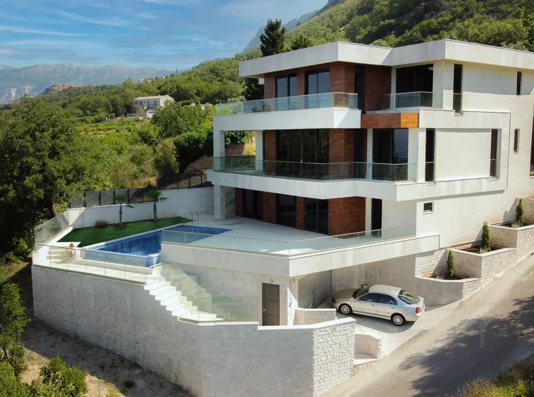 5-Schlafzimmer-Villa 632 m² Rijeka Rezevici, Montenegro