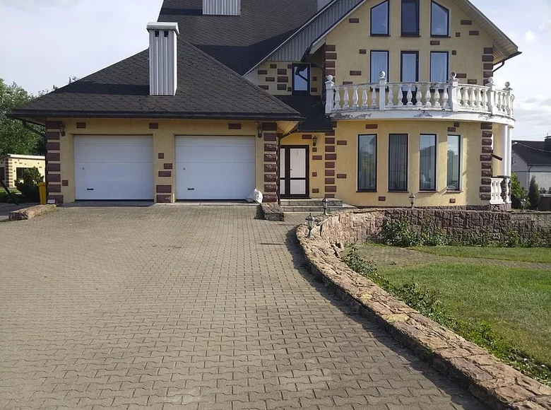 Ferienhaus 4 zimmer 396 m² Schdanowitschy, Belarus
