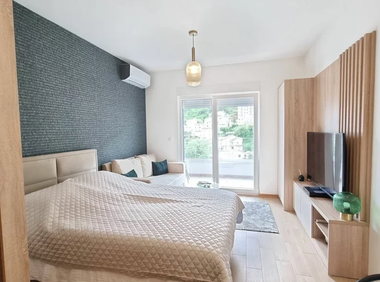 1 bedroom apartment 30 m² in Budva, Montenegro