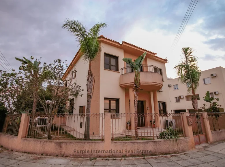 Willa 3 pokoi 200 m² Dystrykt Larnaka, Cypr