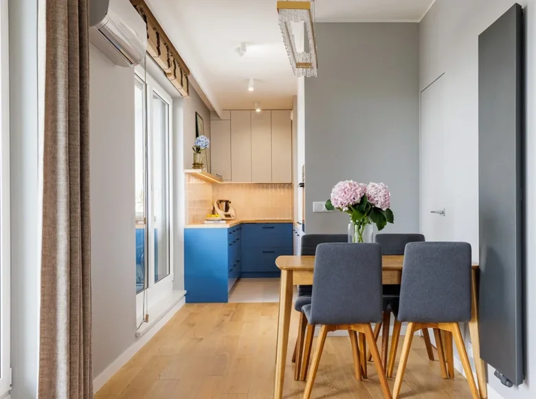 Квартира 3 комнаты 70 м² Варшава, Польша